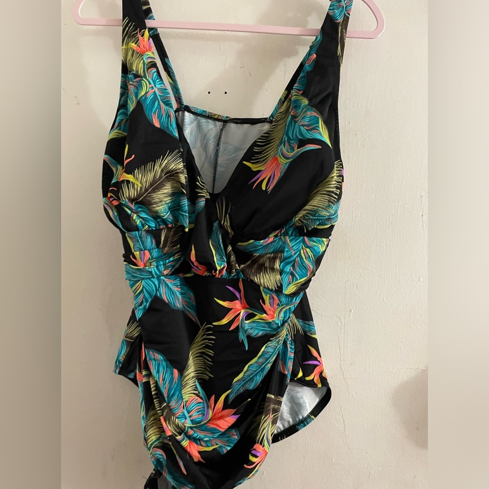 One piece swimsuit